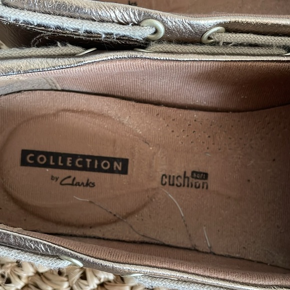 Clark’s gold dock shoe - Picture 2 of 5